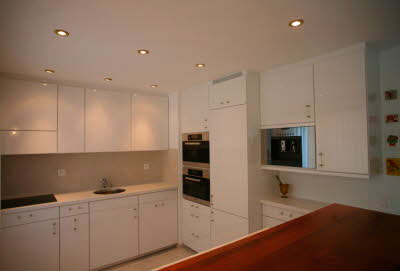 L-förmige Küchen ermöglichen eine Vielzahl an Planungsvarianten.