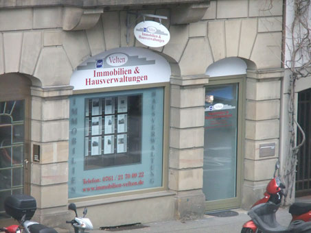 unser Büro in Freiburg am Schlossberg Ring 6B in Historischer
Altstadtlage