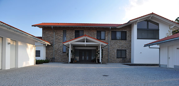 Von der Planung bis zur Fertigstellung betreut das Büro Binsdorf unterschiedlichsten Projekte Von der Planung bis zur Fertigstellung betreut das Büro Binsdorf unterschiedlichsten Projekte