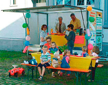 Unser Spielanhänger im Einsatz !!! Unser Spielanhänger im Einsatz !!!