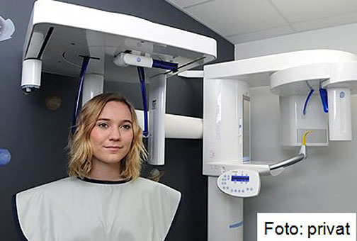 Wir setzen auf eine digitale Röntgenanlage, durch welche die Strahlenbelastung um bis zu 90% reduziert wird! Die computergesteuerte Bildbearbeitung erlaubt eine wesentlich genauere Diagnose, als bei herkömmlichen Röntgenmethoden. Desweiteren erfolgt die Entwicklung der Röntgenbilder innerhalb weniger Sekunden, so dass das Ergebnis der Untersuchung direkt vorliegt