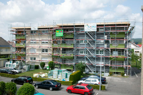 Eigener Gerüstbau vorhanden - somit besonders schnell und flexibel Eigener Gerüstbau vorhanden - somit besonders schnell und flexibel