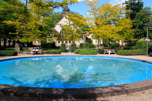 der Brunnen - Ein Ort der Ruhe und Entspannung in unserer Parkanlage