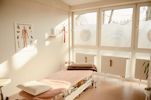Behandlungsraum Physiotherapie Behandlungsraum Physiotherapie