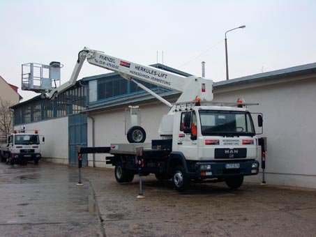 LKW-Arbeitsbühne 27m / variabel