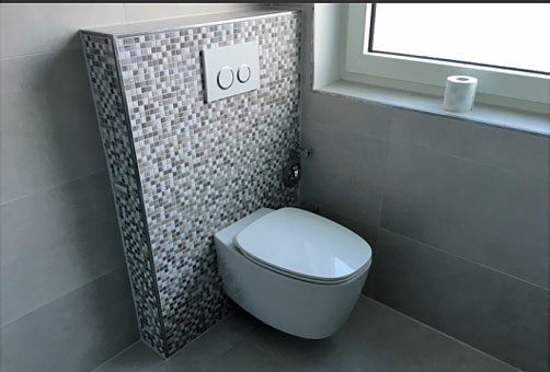 Wand-Hänge-WC mit Druckspülung