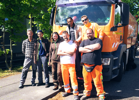 Die CleanKA GmbH ist das Clean-Team in Sachen Außenbereich in und um Karlsruhe Die CleanKA GmbH ist das Clean-Team in Sachen Außenbereich in und um Karlsruhe
