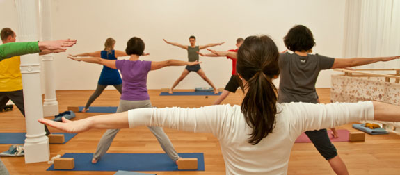 Bild 1 Iyengar Yoga Daniel Weidenbusch in Freiburg