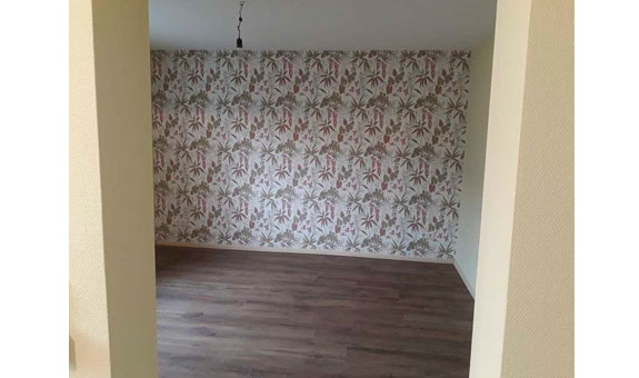 Dekorative Wandgestaltungen und Bodenbeläge werden mit Leidenschaft zum Detail ausgeführt. Dekorative Wandgestaltungen und Bodenbeläge werden mit Leidenschaft zum Detail ausgeführt.