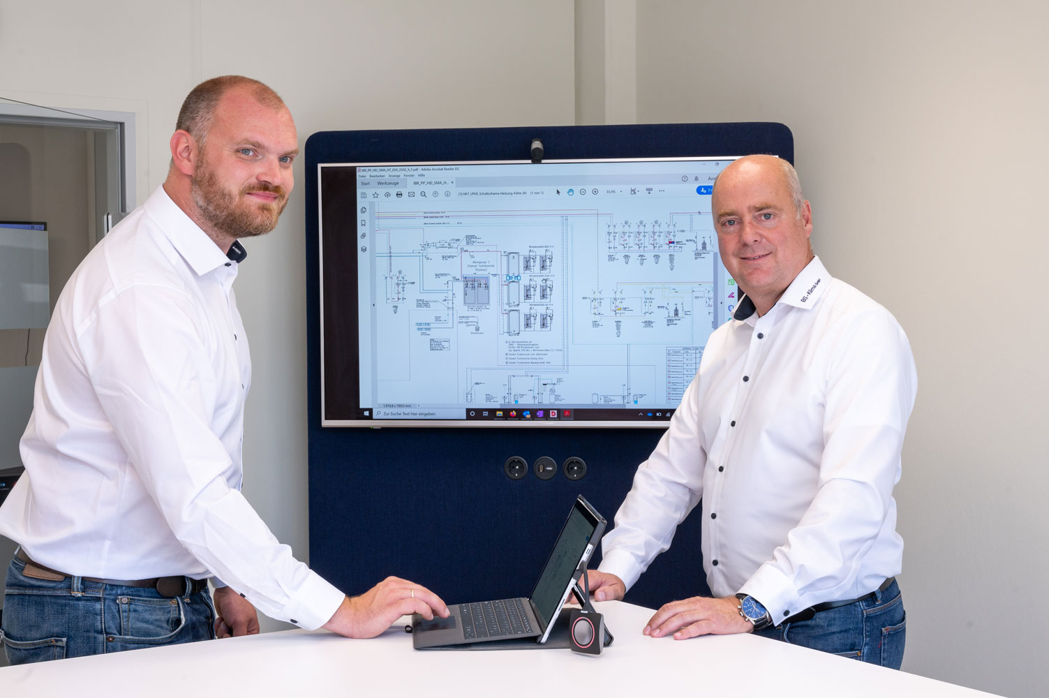 Wir stehen Ihnen in jeder Phase Ihres Projekts im Bereich der Kälte-und Klimatechnik, Lüftungstechnik sowie Steuer-und Elektrotechnik zur Verfügung.