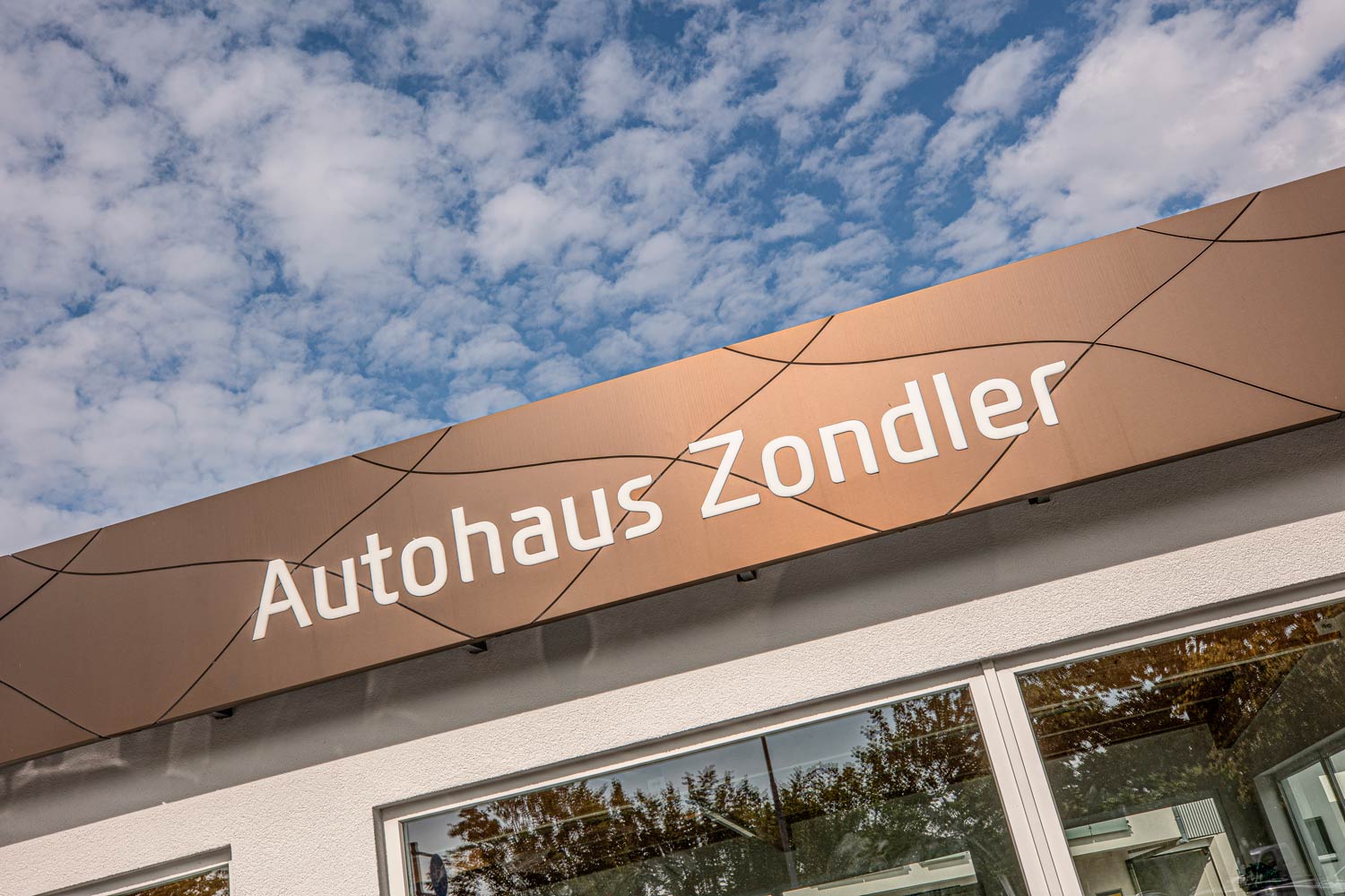 Bild 3  Autohaus Zondler GmbH in Graben-Neudorf