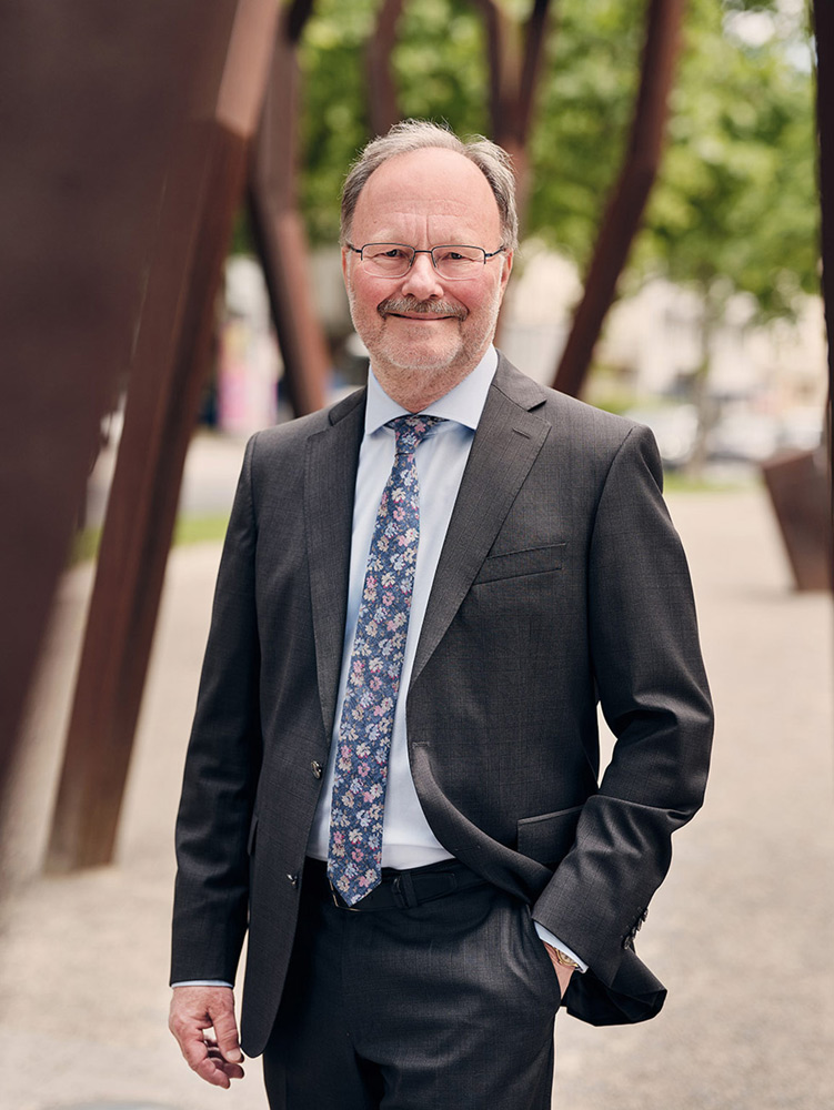 RA Bernhard Klein RA Bernhard Klein